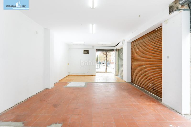 Foto c2646416-2db7-44de-afe8-eb977ebf0cba. Local commercial dans Castaño - Mirasierra Granada