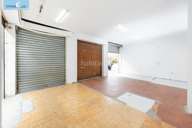 Foto d577f8e3-afac-4fe0-a26e-22c9c9e0edf1. Local commercial dans Castaño - Mirasierra Granada