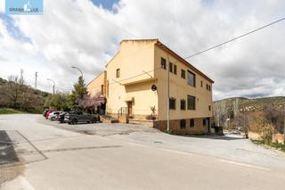 Édifice à Carretera polígono 2 parcela 237 vega la venta 1. Hotel restaurante en deifontes