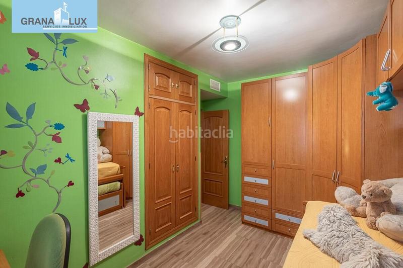 Foto e4dd570e-828b-4f3e-a106-2f3874014b79. Casa pareada adosada en el centro en Peligros