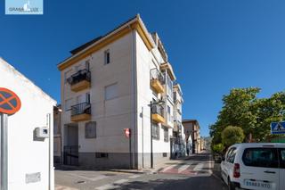 Apartament a Avda. De los Ogíjares. Acojedor y bonito piso en armilla !!!!