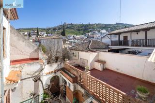 Maison jumelée  Del chapiz. Casa con encanto a reformar en plena cuesta del chapiz. patio, v
