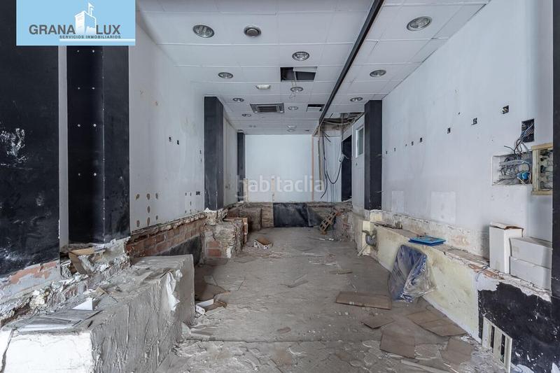 Foto 1496816f-cdfc-472d-b0d6-3803a93a15cf. Local comercial local en carrera de la virgen en San Matías - Realejo Granada