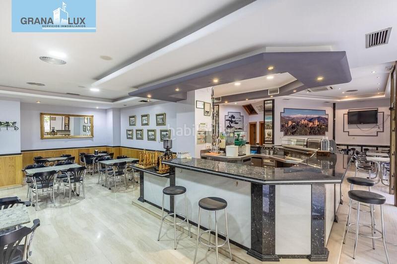 Foto 57632281-df32-428b-a462-490dcf94f4c2. Locale commerciale in calle rector lopez argueta 23 in Granada