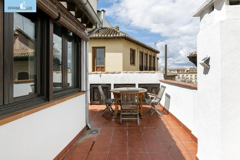 Foto ccd231a8-5540-4914-877e-6c1453a0e5ed. Ático atico junto a plaza bibrambla en Centro - Sagrario Granada