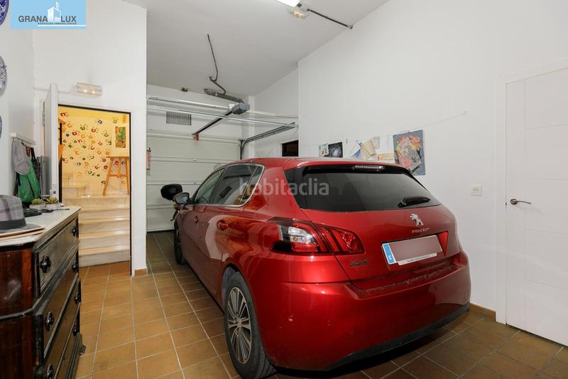 Foto caaff3b0-9cf9-48ba-99f2-b7ad703e68f0. Casa  en venta en urbanización privada junto al hospital vithas! en Granada