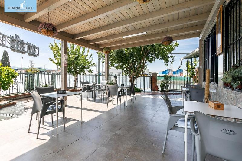 Foto 80c59eae-b390-4127-9470-f6d113b3d953. Local comercial a Atarfe