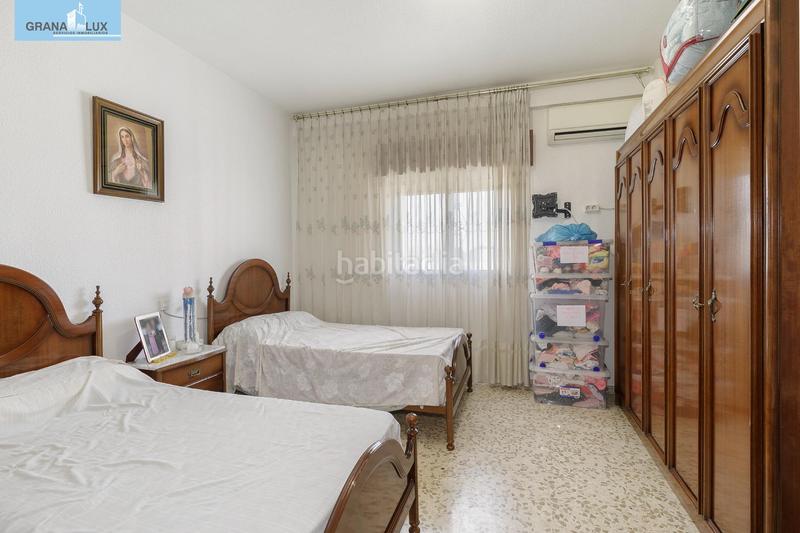 Foto f0b955e8-97b7-43ef-a8e2-276cc973ba4e. Local comercial a Atarfe