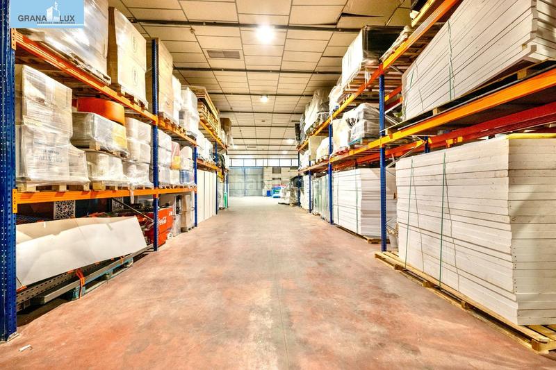 Foto 5a9d0477-445a-40bb-bc24-26df9bca470d. Nau industrial a Albolote