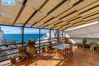 Casa adossada  Calle real. Adosado con encanto en la caleta, salobreña  a 50 metros del mar