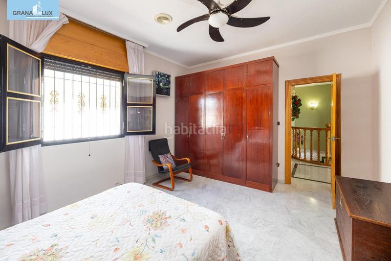 Foto b2d1ff40-6765-4f72-b390-a16da8b37e9e. Casa espectacular casa independiente con piscina en Atarfe