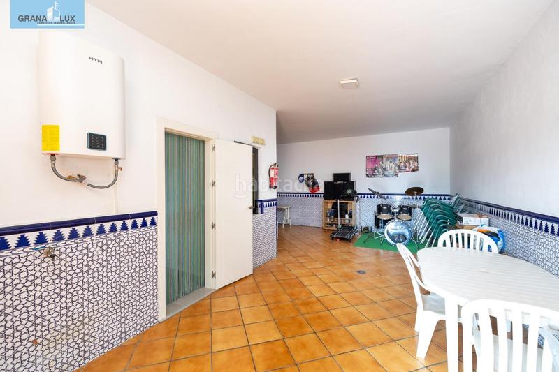 Foto f6edc9fc-d448-44ea-9a20-5b12e793fefe. Casa espectacular casa independiente con piscina en Atarfe