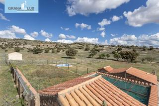 Finca rústica  18500. Se vende espectacular finca el launero en guadix