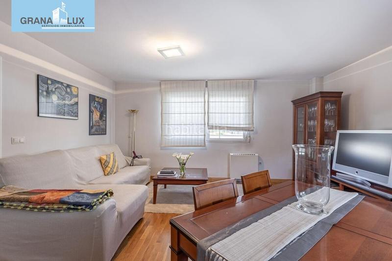 Foto 35eb0fea-067f-445c-b0c9-6aa752b99234. Maison jumelée avec chauffage parking piscine dans Crta. De la Sierra Granada