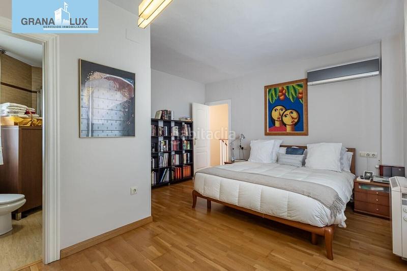 Foto 395a4cde-8f29-4b7f-96a8-055a37b00395. Maison jumelée avec chauffage parking piscine dans Crta. De la Sierra Granada