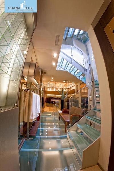 Foto 10b2fac5-5fb0-40e7-800a-d0a2b9af4d74. Local comercial a Centro - Sagrario Granada