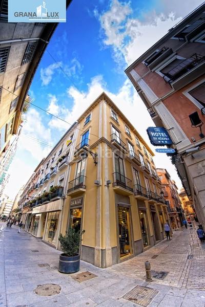 Foto d132b27f-e617-41e6-8b36-249ab59c2fe1. Local comercial a Centro - Sagrario Granada