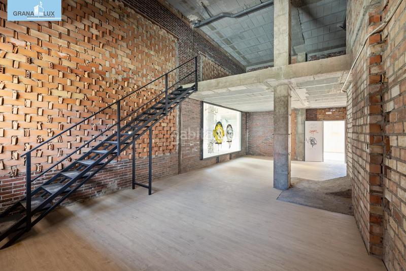 Foto d1ed3d29-65af-4a1c-977e-4253fce1f38b. Locale commerciale in Plaza de Toros Granada