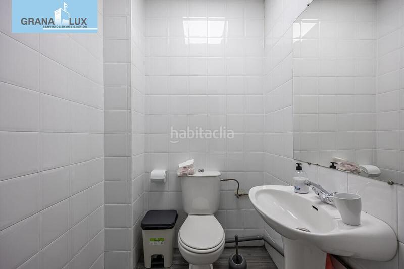 Foto a3fb9955-e178-4512-bac3-c5757f26ee48. Locale commerciale in Camino de Ronda Granada