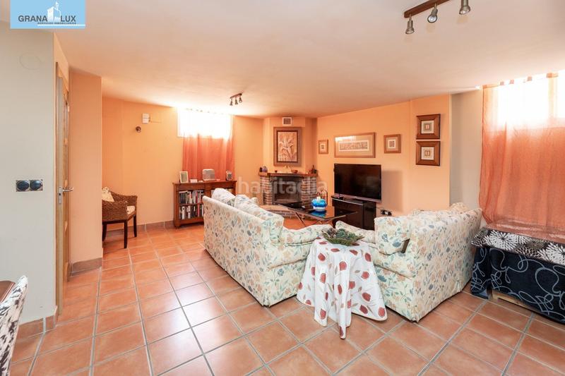 Foto b74f8edb-1e85-4fe1-b99b-89f3e6b37a1c. Chalet espectacular chalet a 10 minutos del centro de granada en Huétor Vega