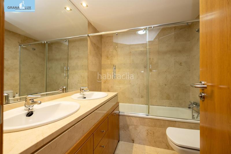Foto ba9b873b-83c1-4dcd-9a10-0ef32433ae74. Casa pareada espectacular unifamiliar en el serrallo en Granada