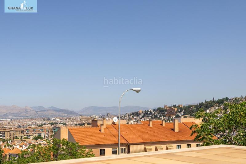 Foto f7a25e11-c7fc-4ca0-b754-f020df295610. Casa pareada espectacular unifamiliar en el serrallo en Granada