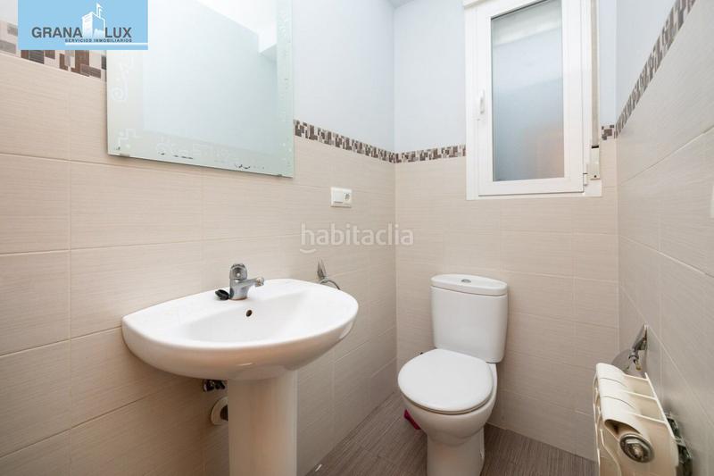 Foto 786f456f-0733-4f9d-9ad0-26d868a65ff5. Piso fantástico piso en pleno centro , ideal para vivir o invertir. en Granada