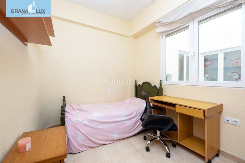 Foto 899c6bb6-36c9-4fe2-9dcc-20c94243307c. Piso fantástico piso en pleno centro , ideal para vivir o invertir. en Granada
