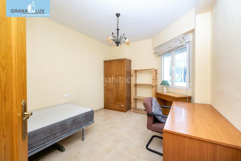 Foto 914bd62d-45f5-49cd-9b91-521a1cc0668a. Piso fantástico piso en pleno centro , ideal para vivir o invertir. en Granada