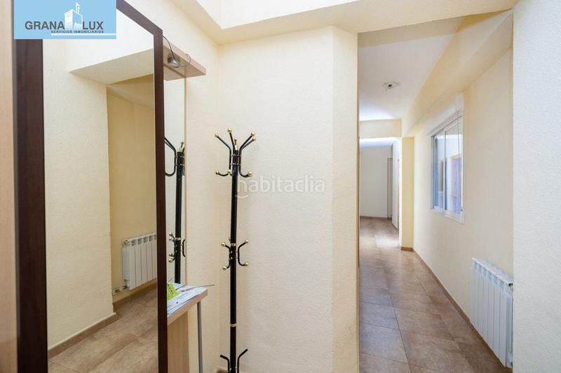 Foto ab7fdfb8-838a-4f75-b115-ae4ca77b5fe4. Piso fantástico piso en pleno centro , ideal para vivir o invertir. en Granada