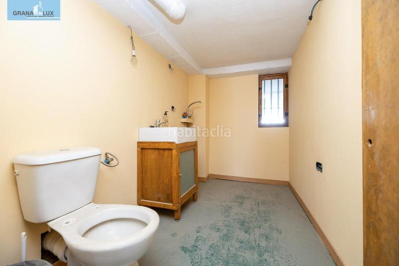 Foto 471ffc4a-1014-416f-adaf-50ea2bc3b54f. Locale commerciale in Peligros