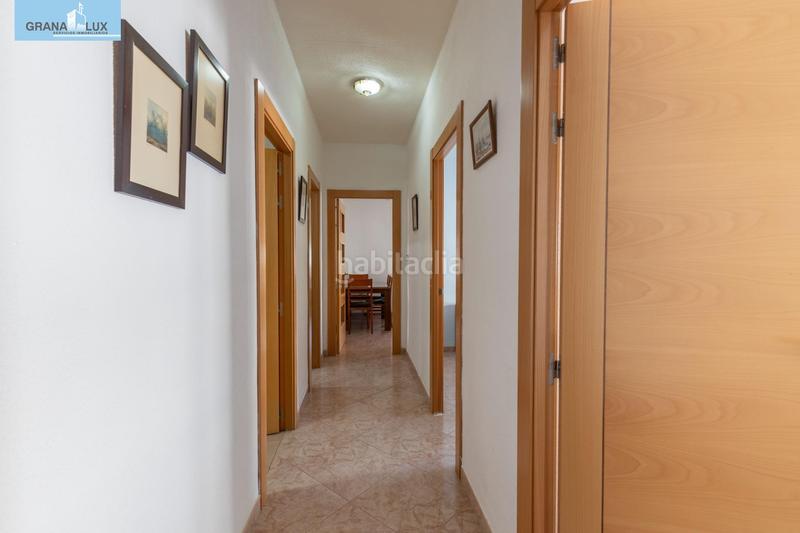 Foto 8961b54d-01c6-41bd-accf-84d51317a301. Piso estupendo piso junto al metro en Maracena