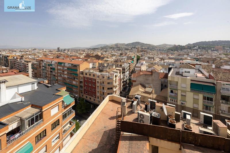 Foto bc942763-b436-457b-a196-8c43e492c03d. Piso  en Camino de Ronda con vistas inmejorables. en Granada
