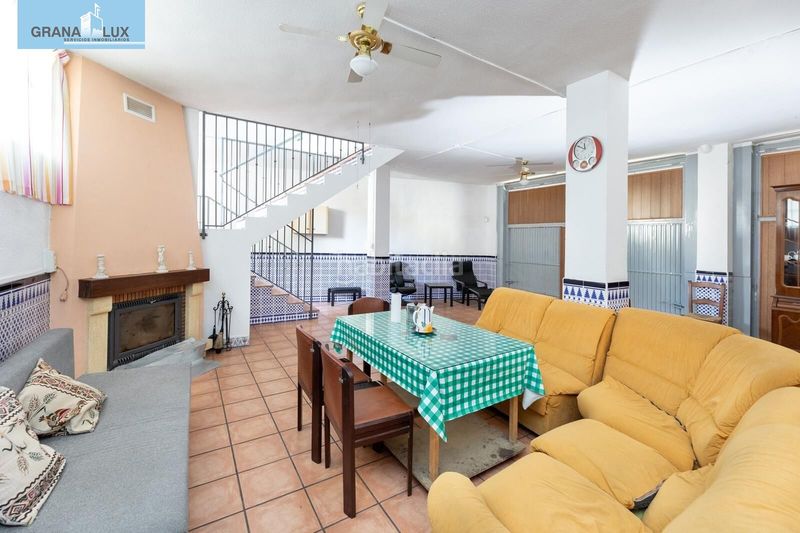 Foto fcb8eda6-e7d2-46fa-99e9-f5e3274b8488. Casa amb aparcament piscina a Ogíjares