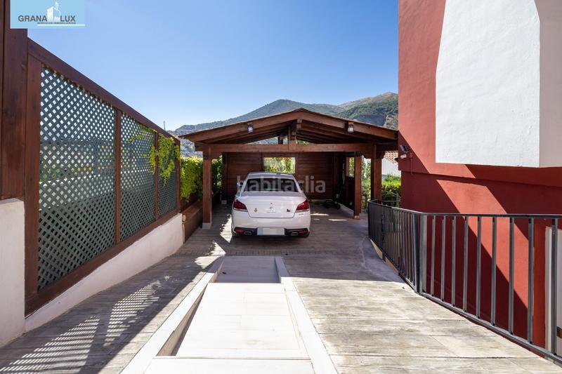 Foto 6f99fce4-1807-40c4-a043-5c1685128721. Chalet  independiente en urbanización los pinillos en Pinos Genil