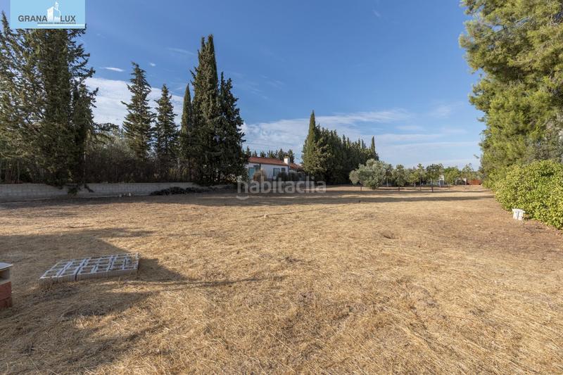 Foto f724db33-5f5e-4482-bb47-3cac782c7456. Residential plot in Atarfe