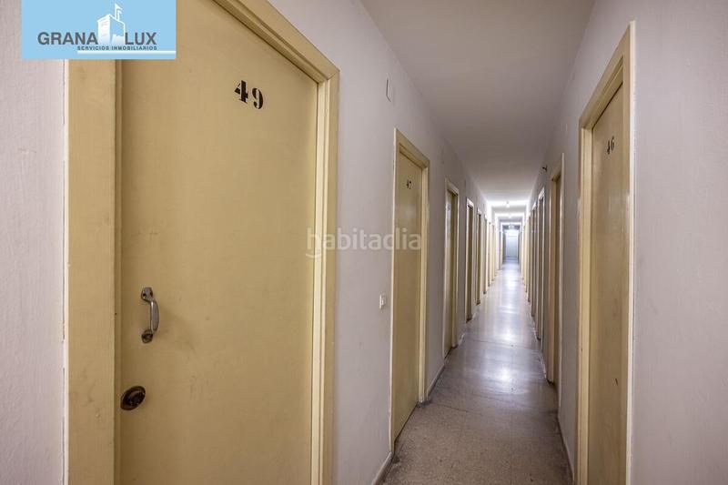 Foto 19779037-1ef1-4978-897c-d682f7f38f8e. Piso  en avda. constitución en Plaza de Toros Granada