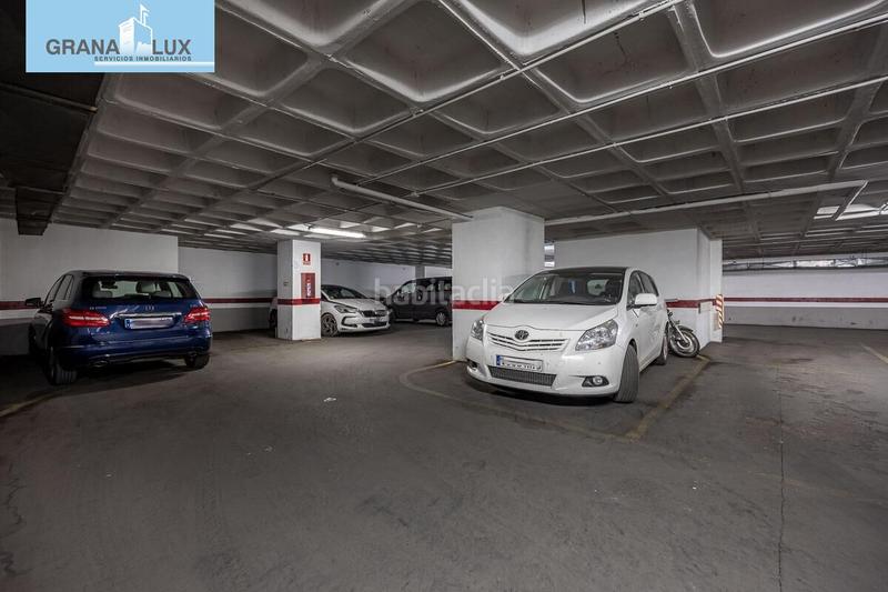 Foto 89d50bb0-4d0f-4f39-9c8d-4594aac9d00e. Piso  en avda. constitución en Plaza de Toros Granada