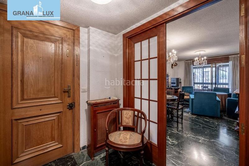 Foto 9b01dffc-4c2b-4b46-b020-42fc4c507b0b. Piso  en avda. constitución en Plaza de Toros Granada