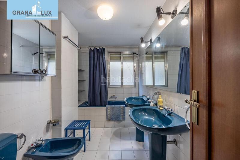 Foto ceeed051-1fc7-4057-80ce-39b93b3255cb. Piso  en avda. constitución en Plaza de Toros Granada