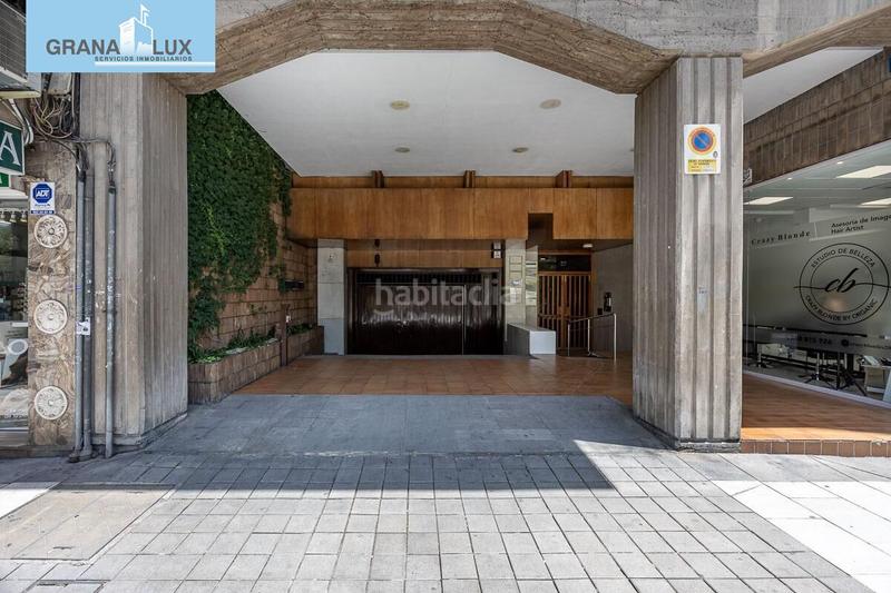 Foto f9331363-1883-4a34-9e2a-8866c3203f62. Piso  en avda. constitución en Plaza de Toros Granada