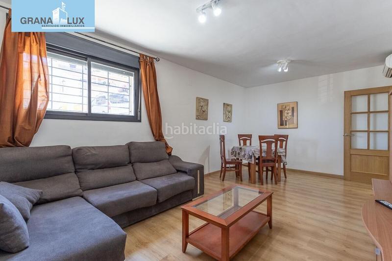 Foto 3bf8dcd1-81cb-4d90-a250-0634d93b04d2. Appartement avec parking dans Barrio de la Vega Monachil