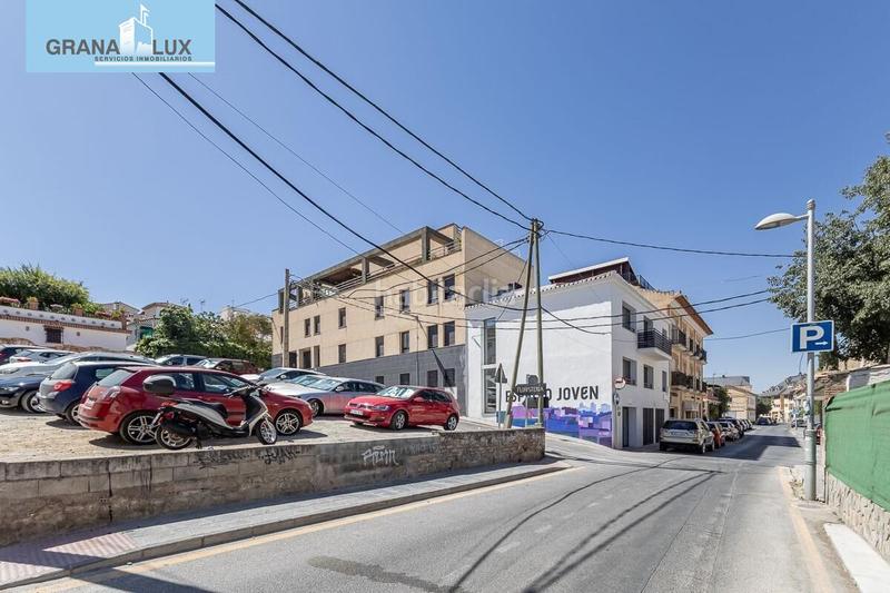 Foto fb56b5e7-4785-419b-a514-54439c143dbc. Appartement avec parking dans Barrio de la Vega Monachil