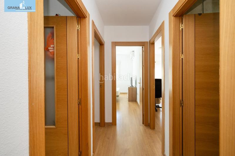 Foto 0e2a9b2e-e18d-4159-b973-40eb0dcc2c34. Pis amb calefacció aparcament piscina a San Francisco - El Chorrillo Gabias (Las)