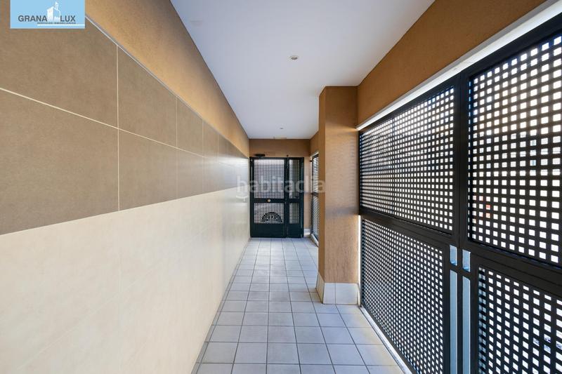 Foto 6d2866f1-c236-499f-9cd8-8a92d520b01f. Pis amb calefacció aparcament piscina a San Francisco - El Chorrillo Gabias (Las)