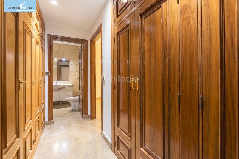 Foto 8f8453e7-60e6-4bfe-9d21-f250f35cb43d. Piso fantastico piso en angel ganivet en San Matías - Realejo Granada