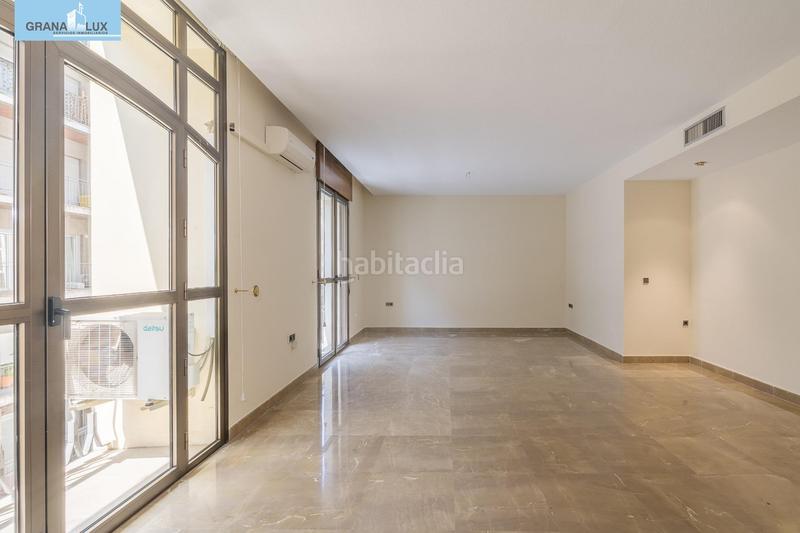 Foto 939cf07a-5e52-4546-b176-1b9334e33070. Piso fantastico piso en angel ganivet en San Matías - Realejo Granada