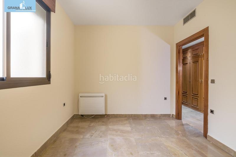 Foto a251869b-e198-4a1a-af14-2e2671106c88. Piso fantastico piso en angel ganivet en San Matías - Realejo Granada