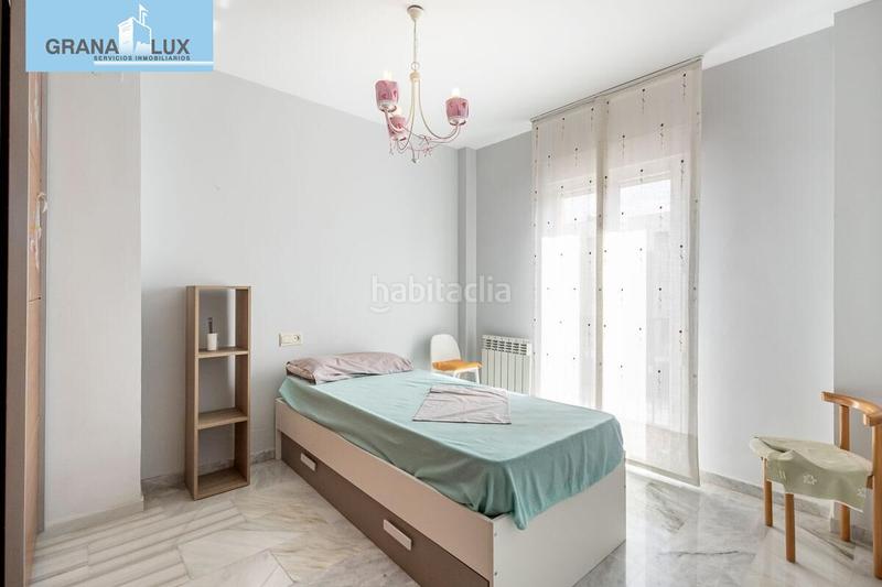 Foto 5a594795-11b1-443c-8555-fce3dbaa48b7. Casa  adosada con piscina en Santa Fe