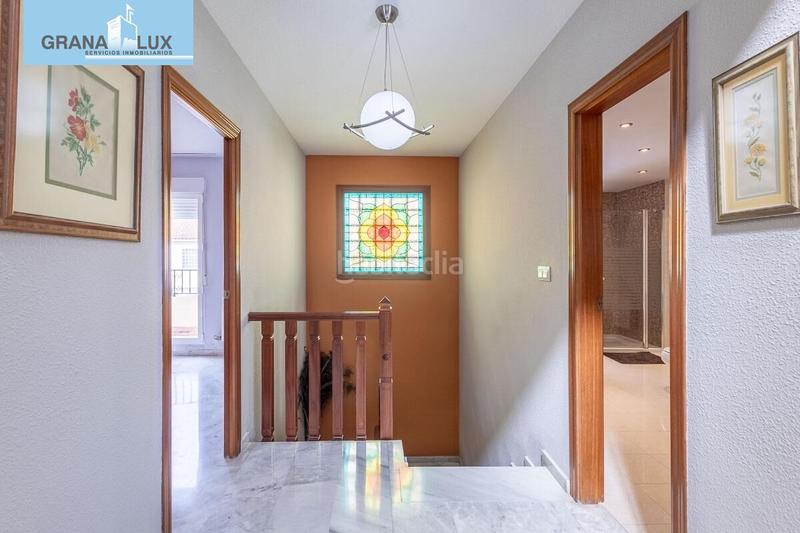 Foto b2248a50-e874-4480-bef8-c94a6194f9bb. Casa  adosada con piscina en Santa Fe
